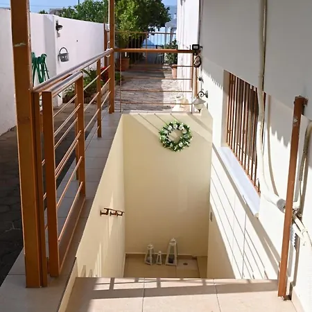 Апартаменты Oasis Lower Ground Floor Аргос
