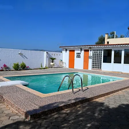 Oasis Lower Ground Floor * ארגוס