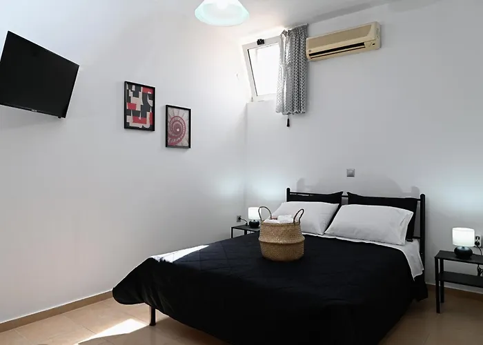 Oasis Lower Ground Floor *